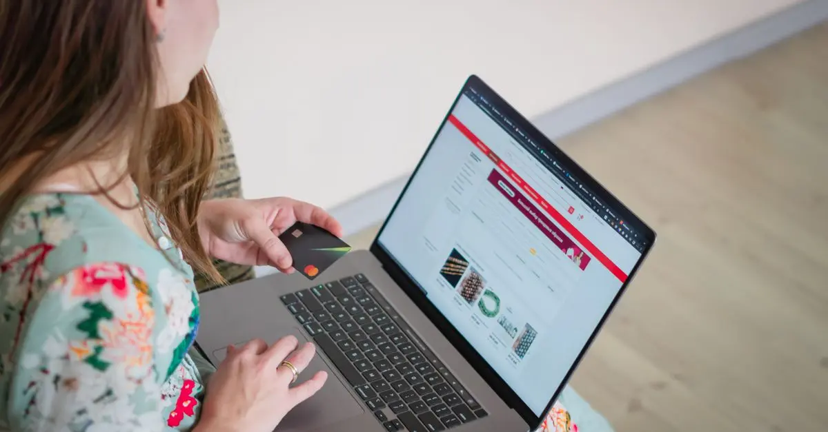 Comment tirer parti des avis en ligne pour acheter en toute confiance