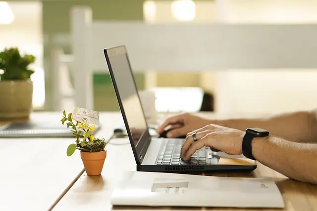 Comment lire entre les lignes des avis produits en ligne
